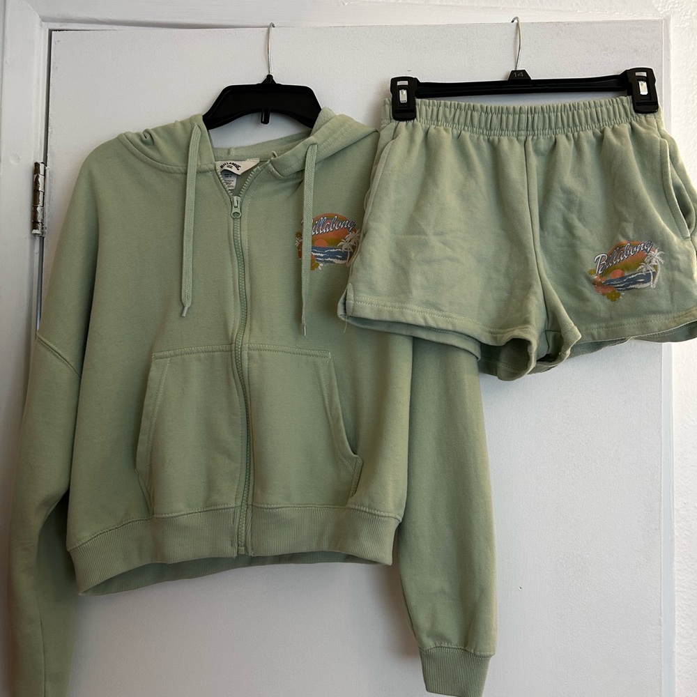 New billabong set